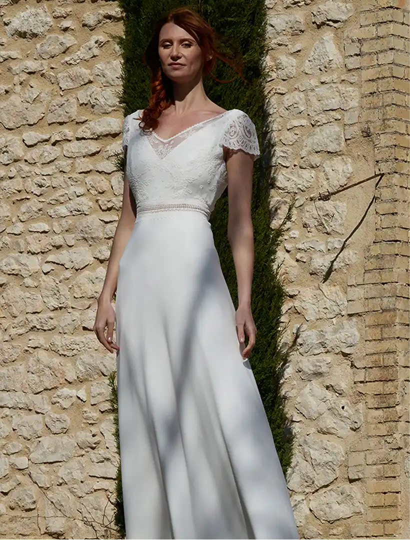 ALMA, Robe de mariée CRÉATIONS BOCHET à Mâcon