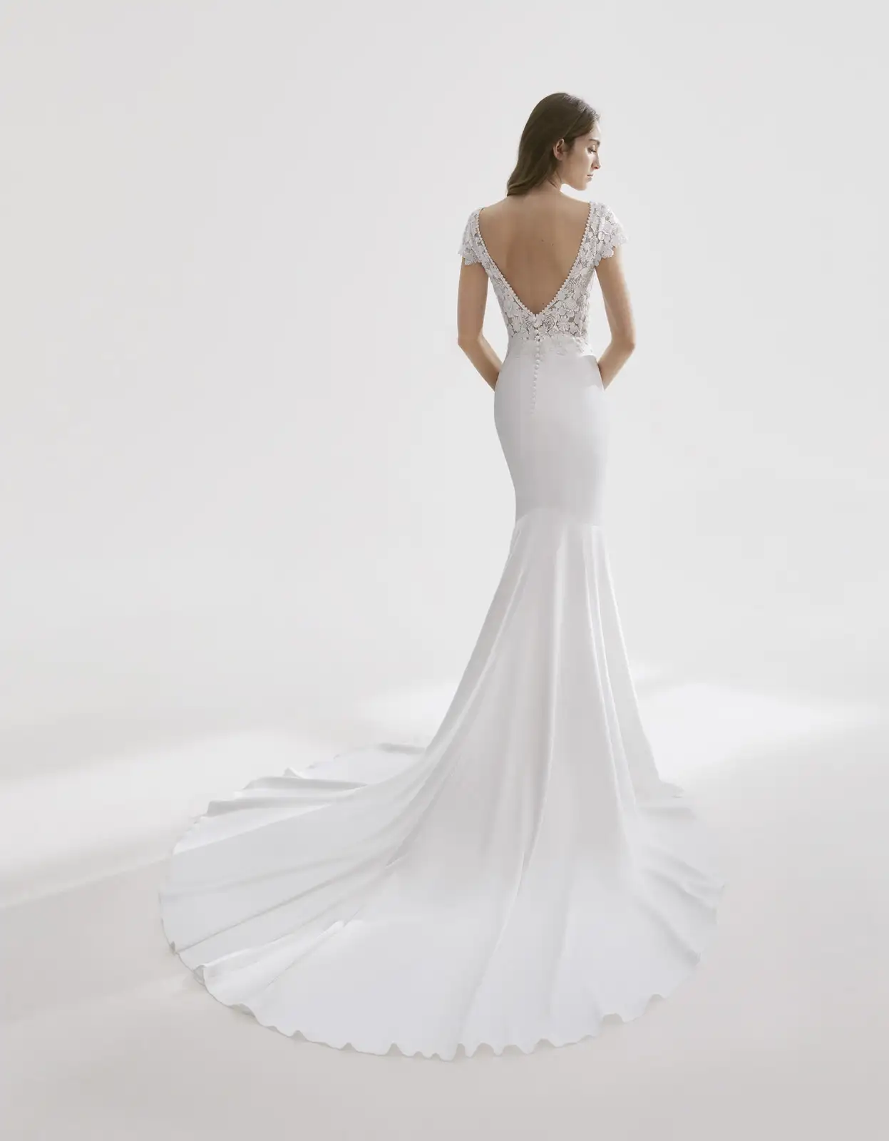 Ariana, Robe de mariée Alberto platachi à Mâcon