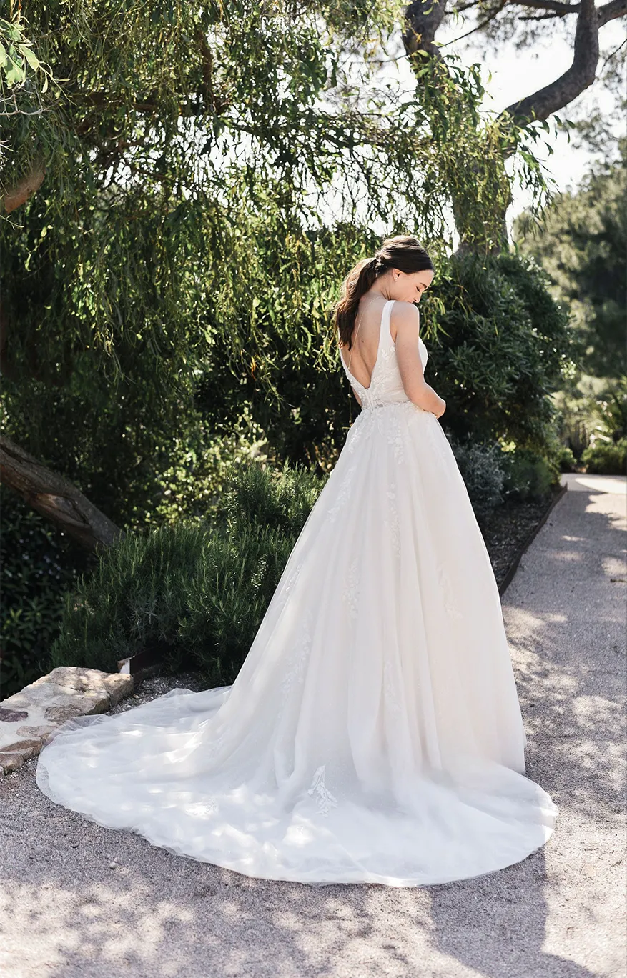 BLONDIE, Robe de mariée Bella Bridal à Mâcon