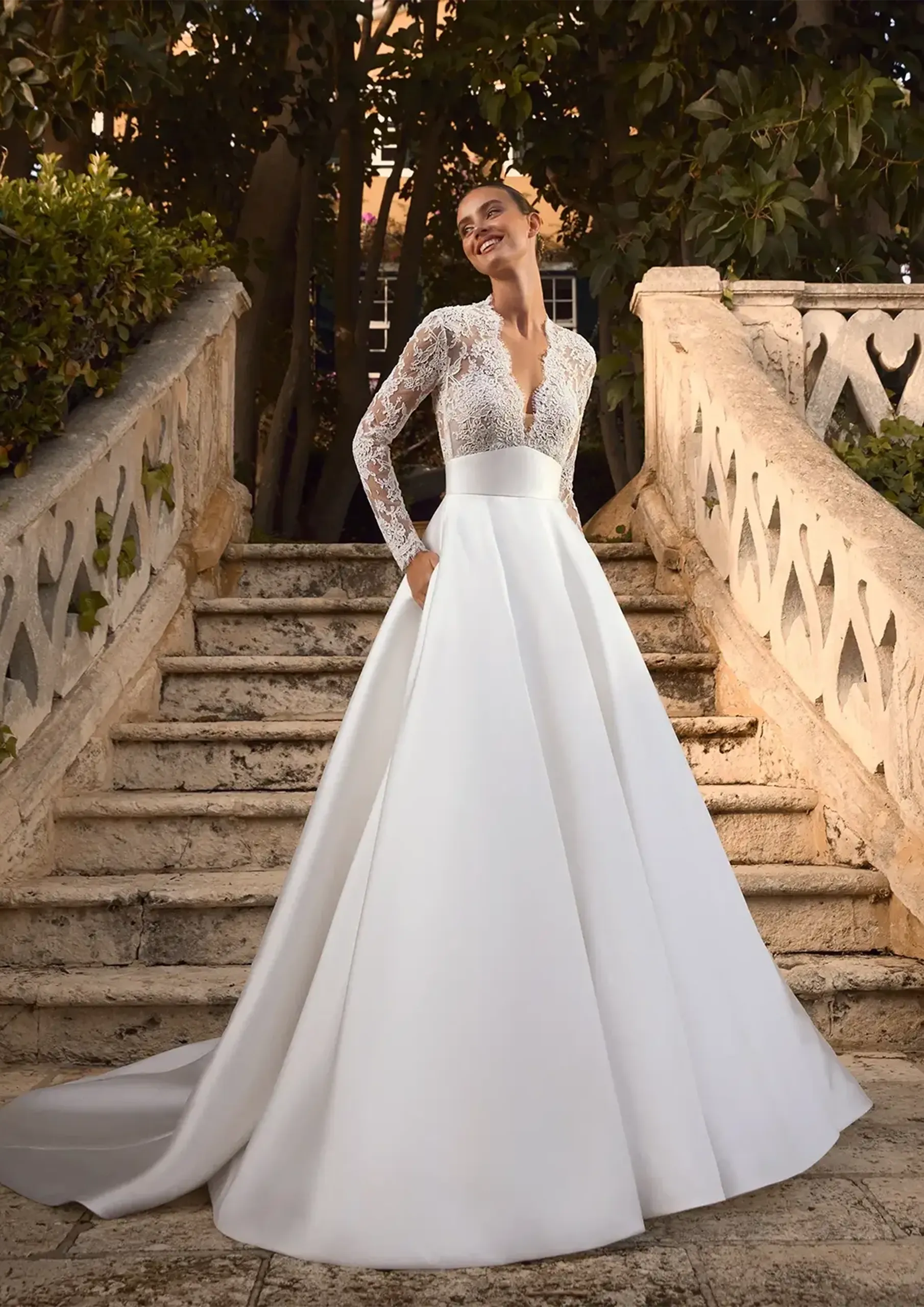 Junko, Robe de mariée Alberto platachi à Mâcon