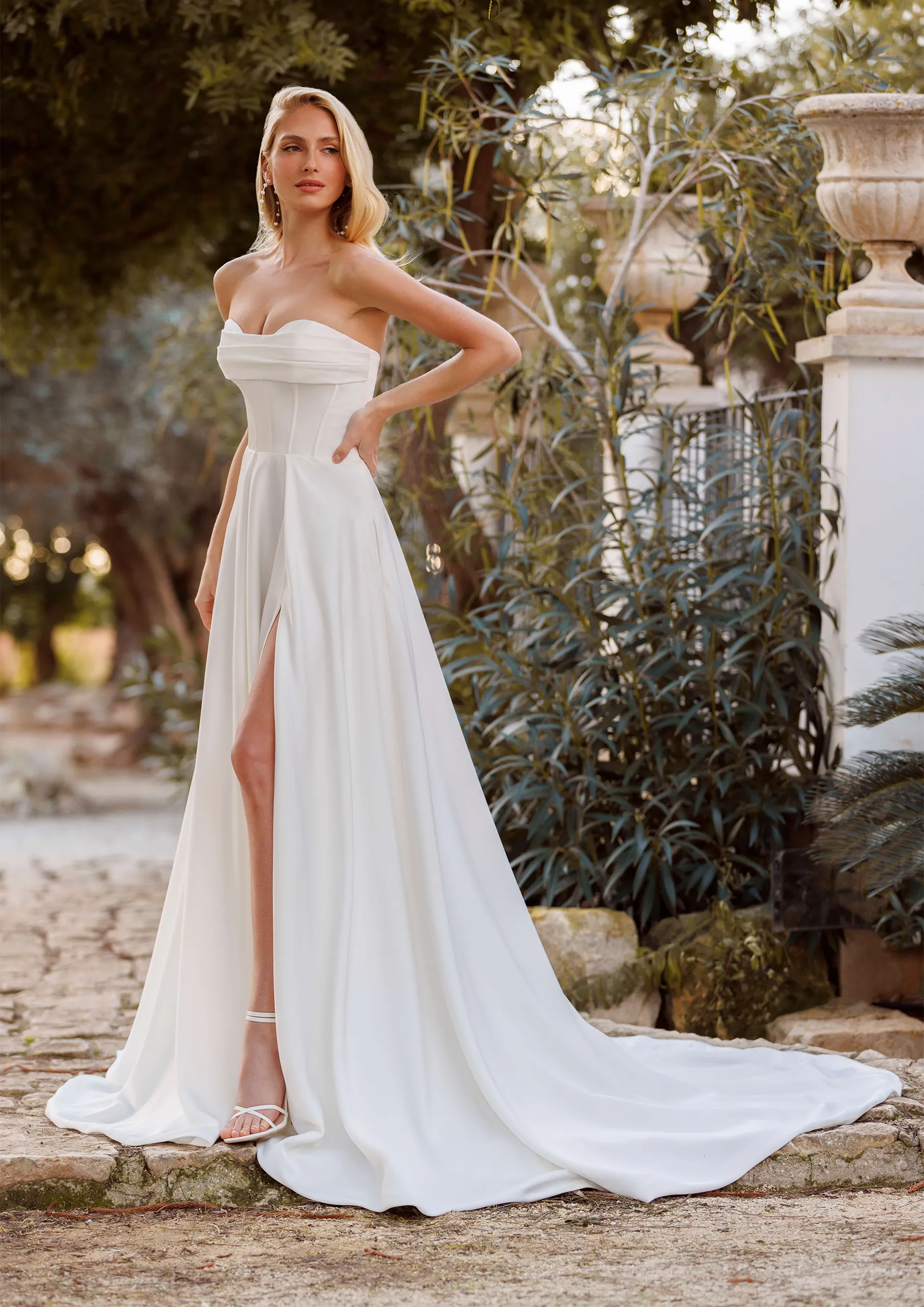 KEIGHTY, Robe de mariée JARICE à Mâcon