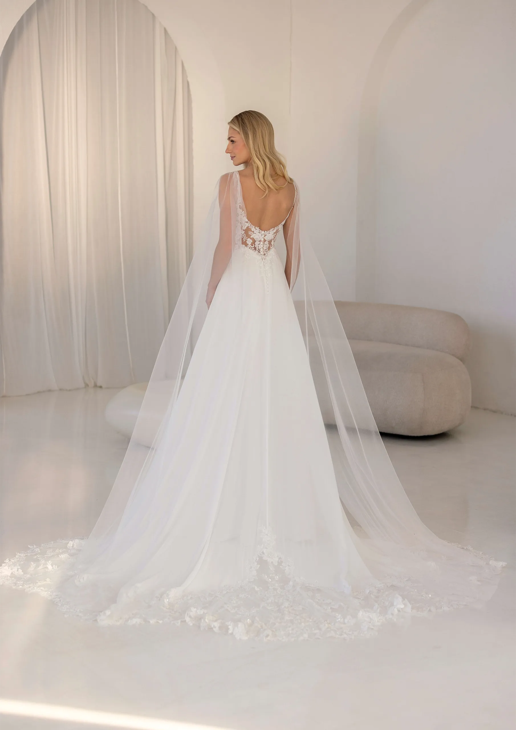 KEVA, Robe de mariée JARICE à Mâcon