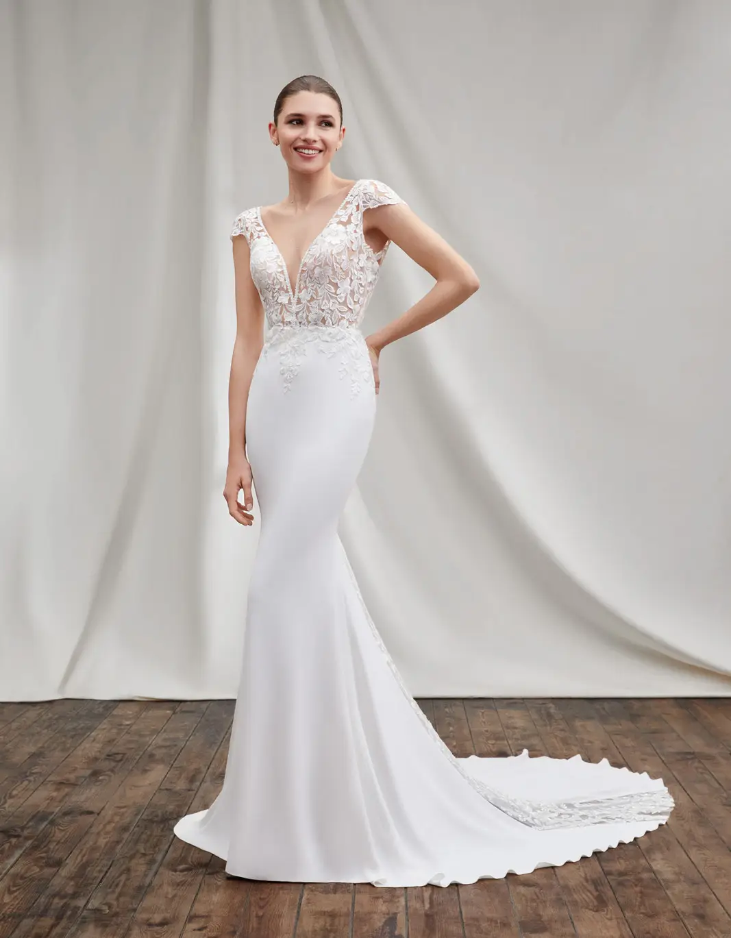 MARJORY, Robe de mariée Alberto platachi à Mâcon