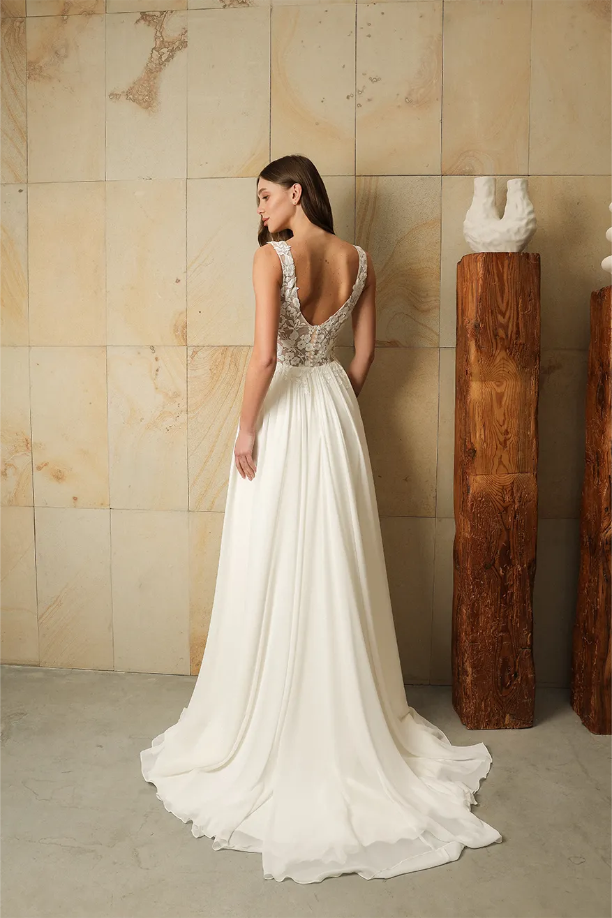 RADA Robe de mariée CHRISTINA BRIDAL à Mâcon