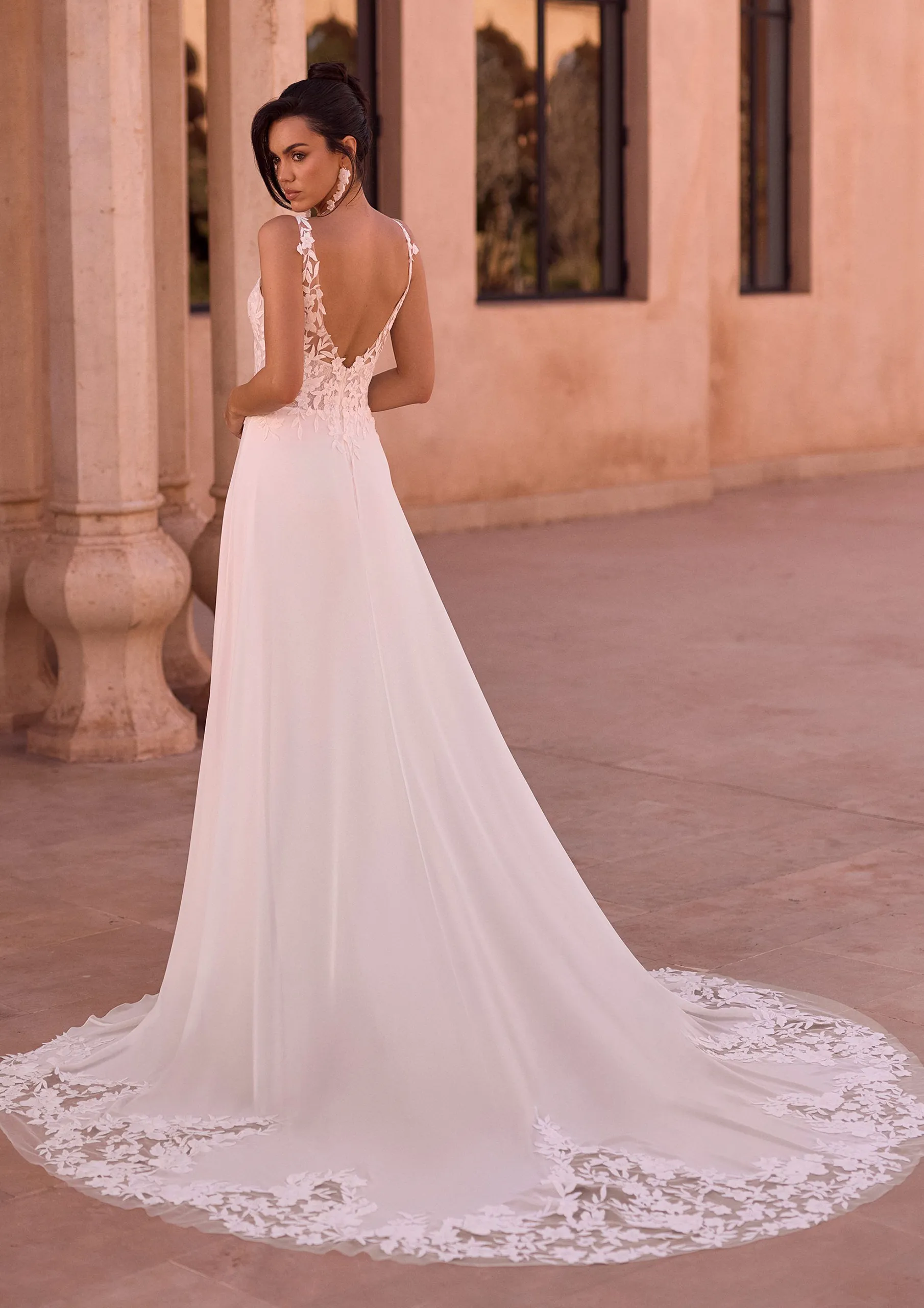 THEODORA, Robe de mariée Limitted à Mâcon