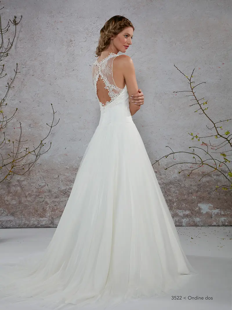ONDINE, Robe de mariée CRÉATIONS BOCHET à Mâcon