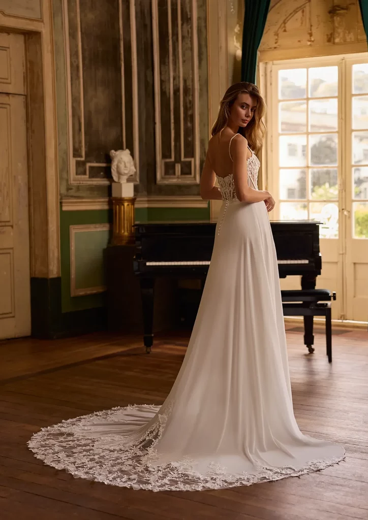 Tyra, Robe de mariée Alberto platachi à Mâcon