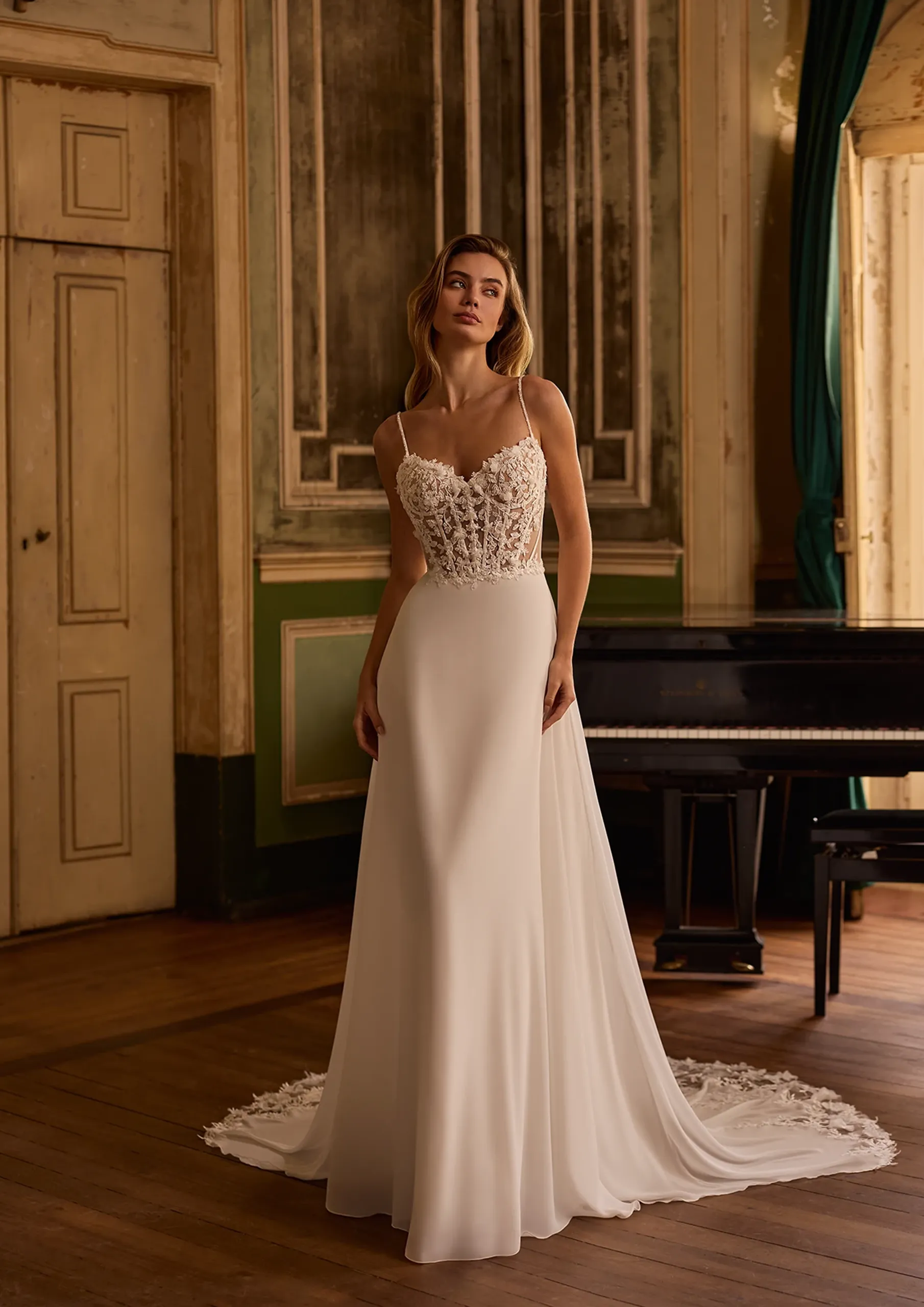 Tyra, Robe de mariée Alberto platachi à Mâcon