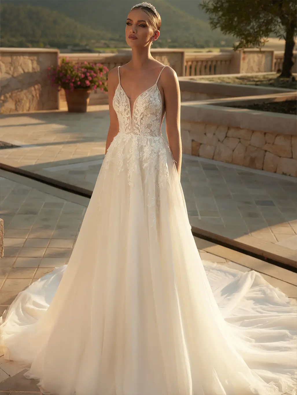 AMBER, Robe de mariée PRONOVIAS Mâcon