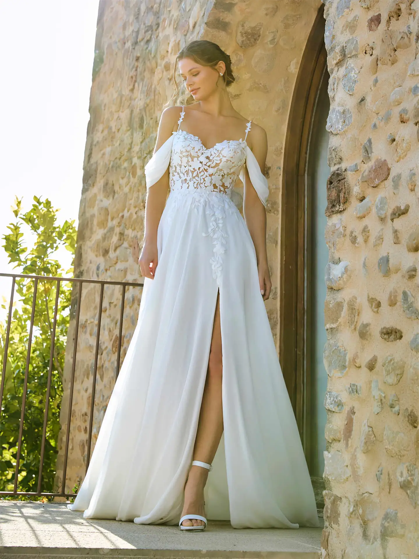 BATIAL ROBE DE MARIÉE WHITE ONE Mâcon