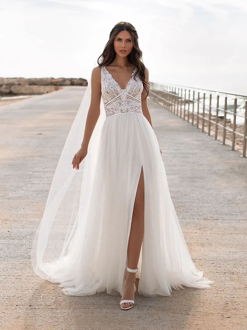 CHARISSE, Robe de mariée PRONOVIAS Mâcon