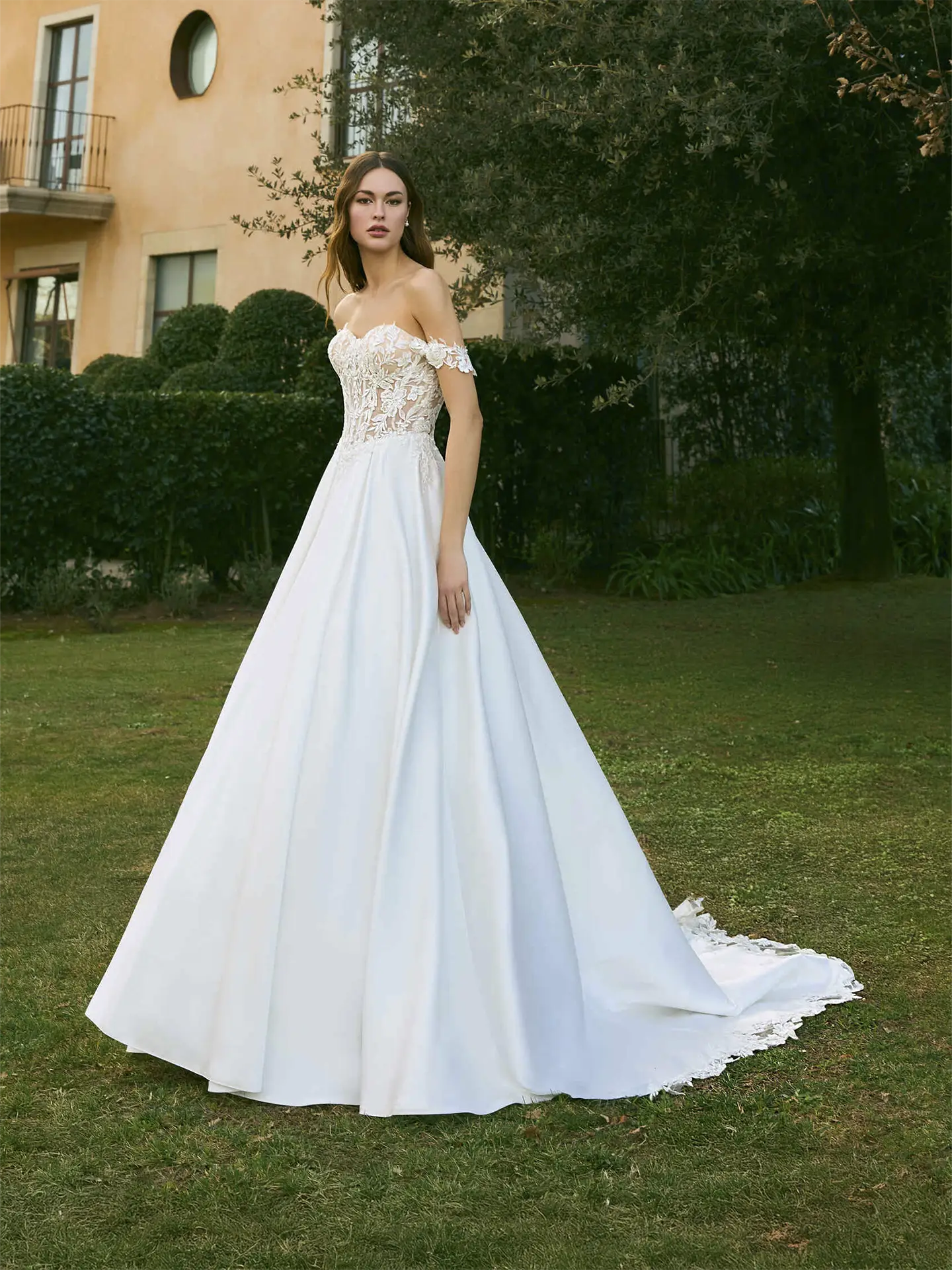 Doralei ROBE DE MARIÉE WHITE ONE Mâcon