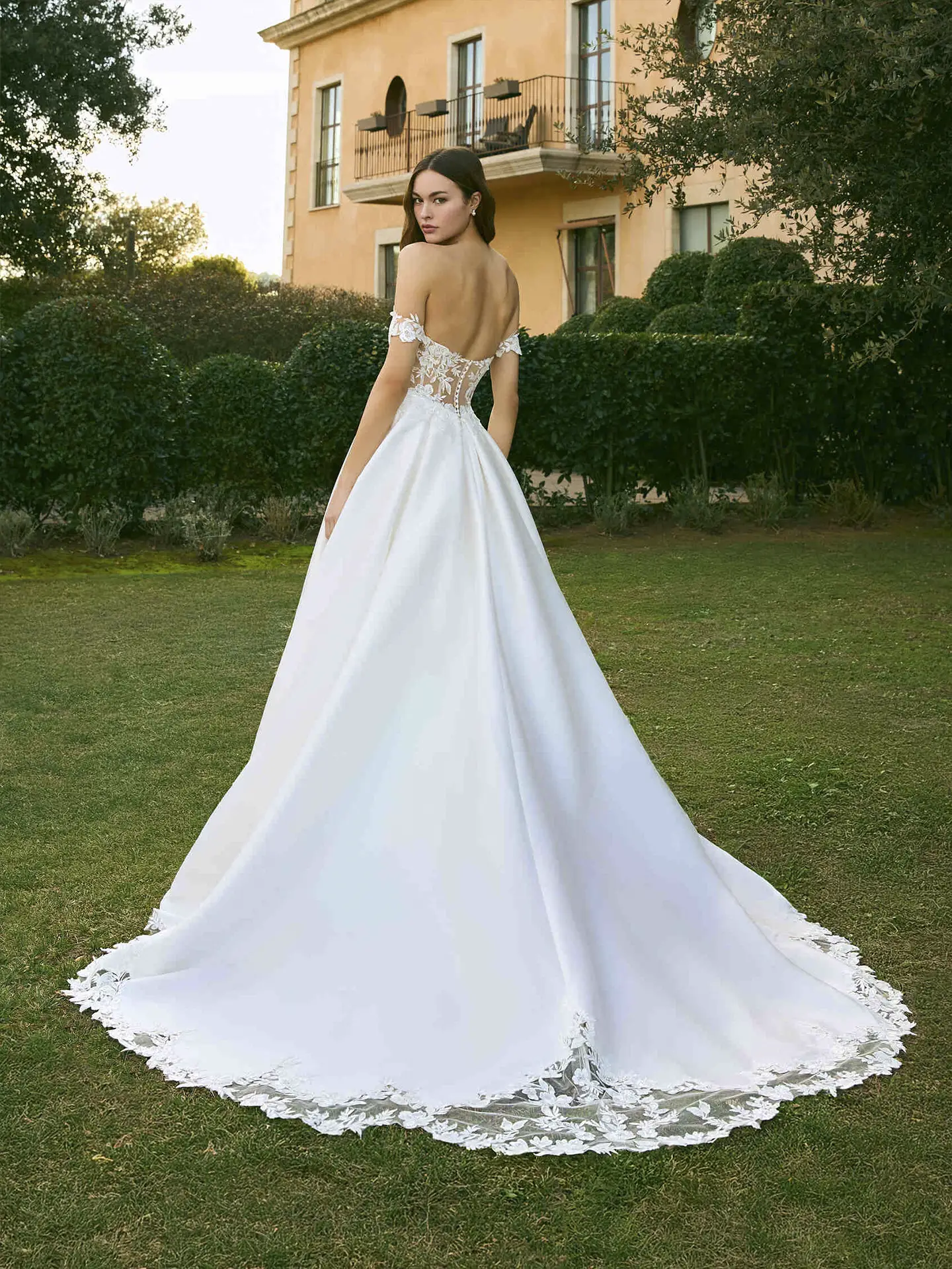 Doralei ROBE DE MARIÉE WHITE ONE Mâcon