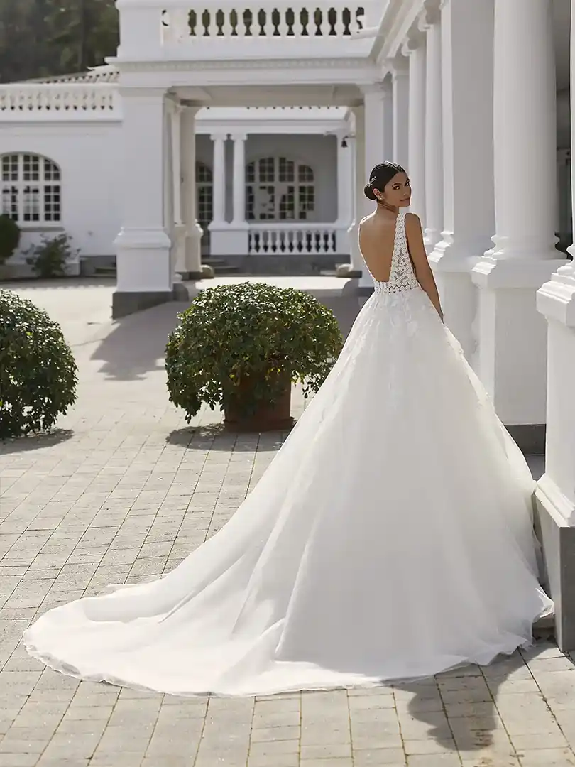 ELIA, Robe de mariée PRONOVIAS Mâcon