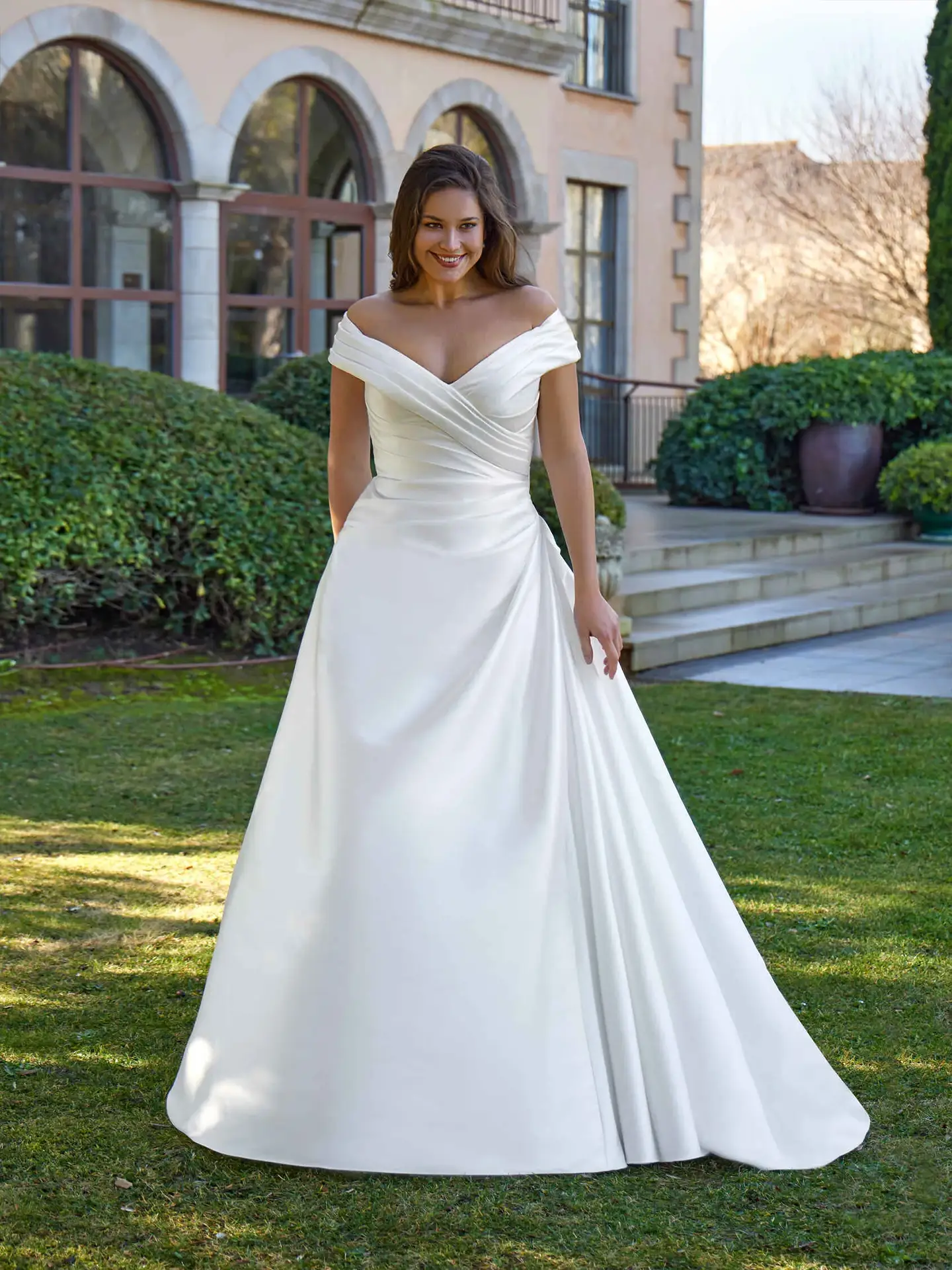 Eudoreia ROBE DE MARIÉE WHITE ONE Mâcon