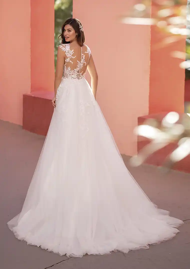 FELICIDAD, ROBE DE MARIÉE WHITE ONE Mâcon