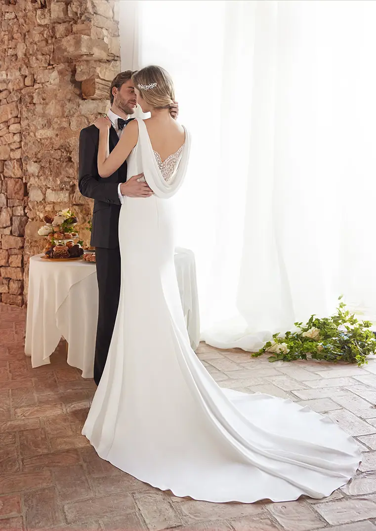 LASKA, ROBE DE MARIÉE WHITE ONE Mâcon