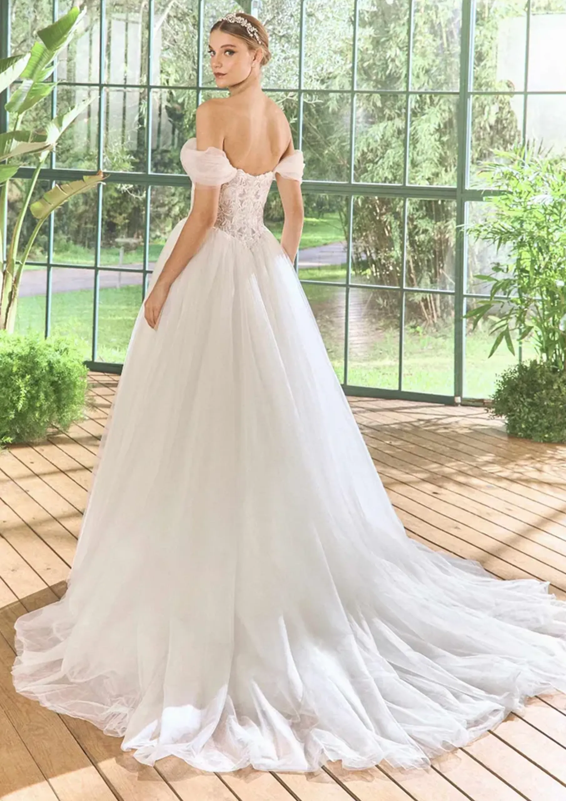 LYGIA, ROBE DE MARIÉE WHITE ONE Mâcon