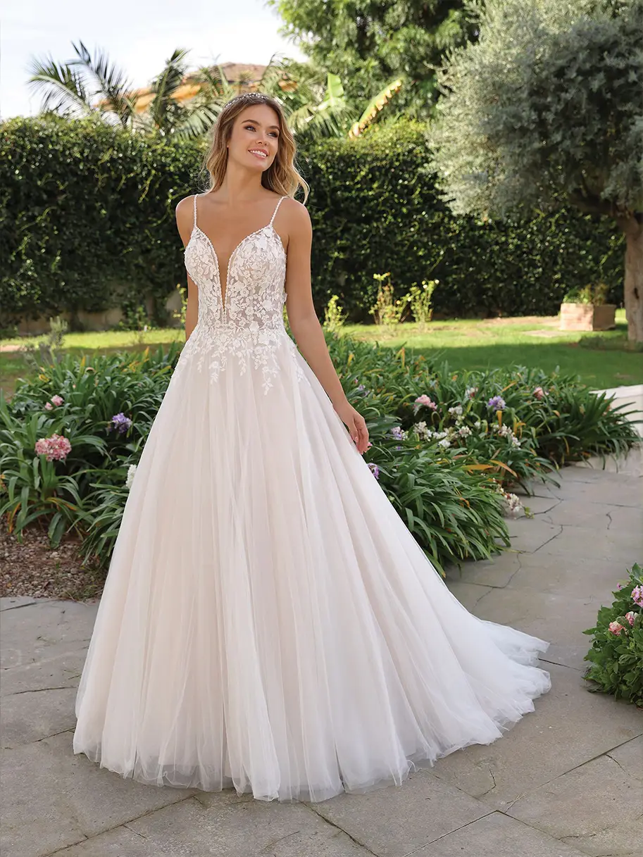 SHAINA, Robe de mariée LADYBIRD Mâcon