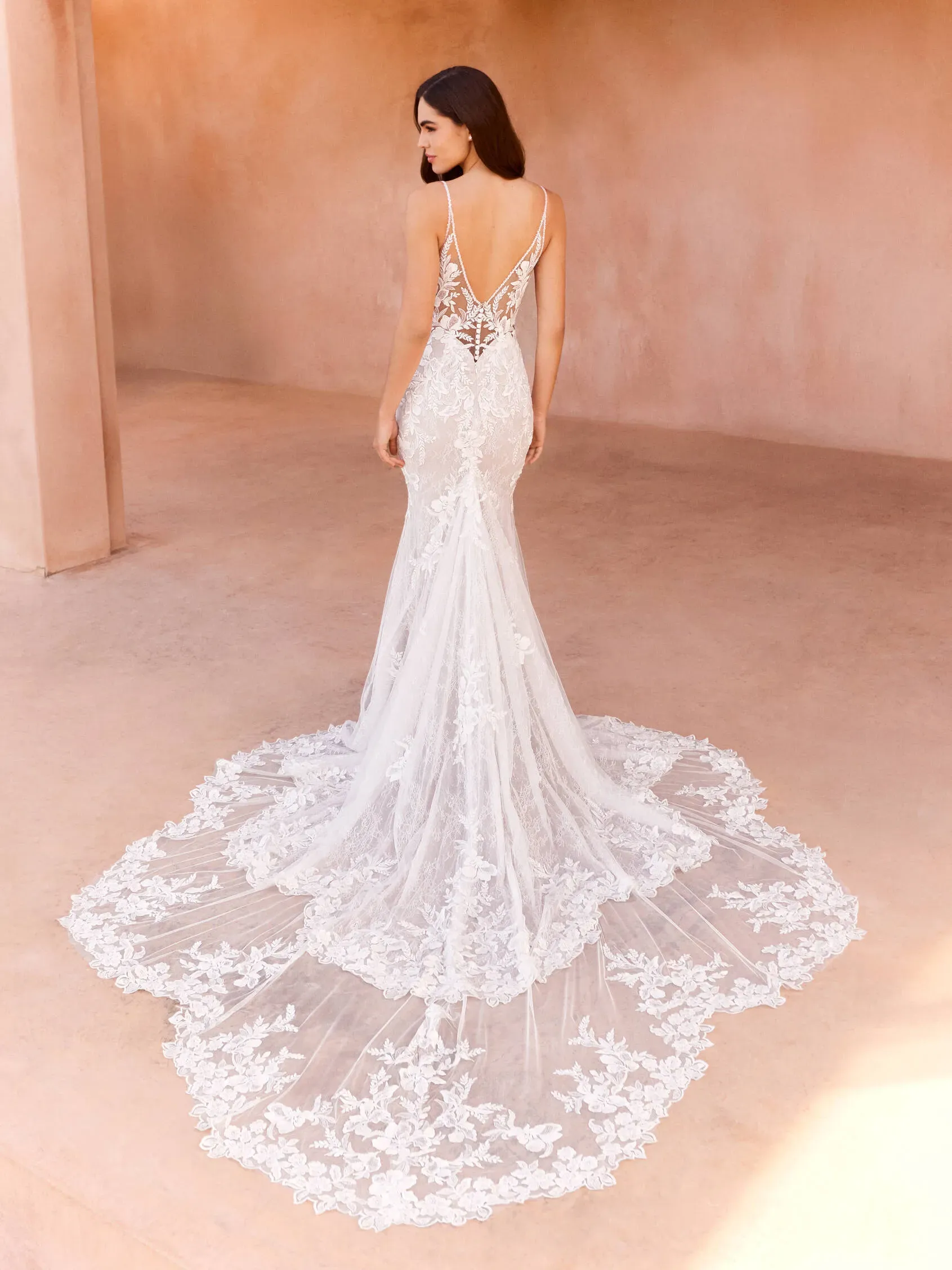 YSOLA, Robe de mariée PRONOVIAS Mâcon