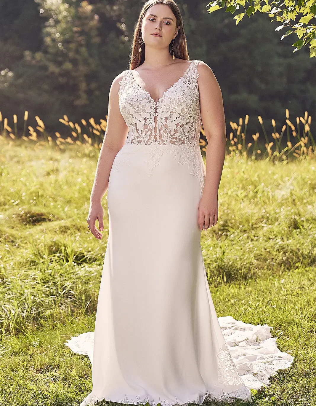 Aka, Robe de mariée grande taille à Mâcon