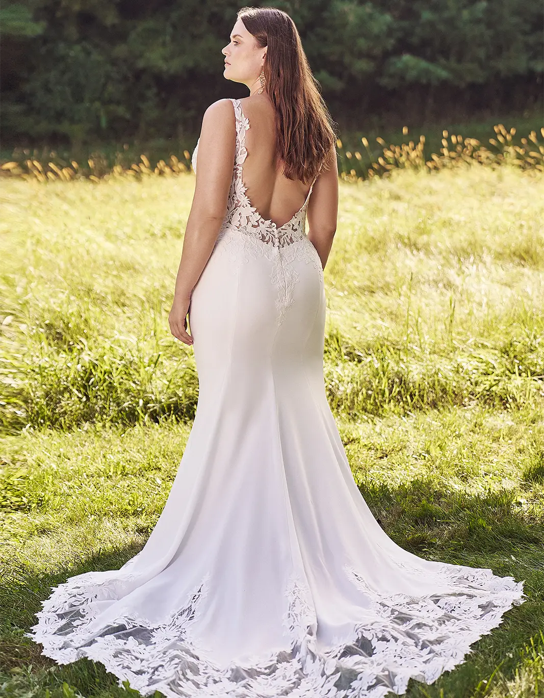 Aka, Robe de mariée grande taille à Mâcon