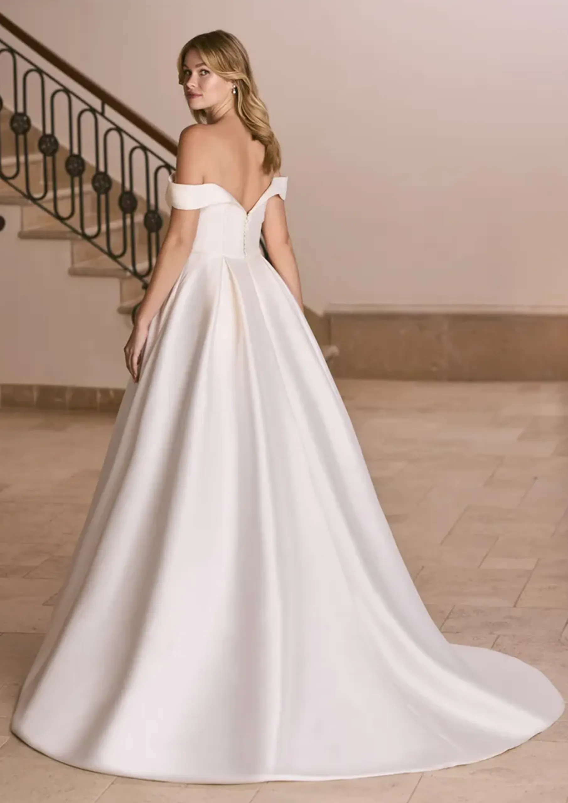 JASSAMINE, Robe de mariée LADYBIRD Mâcon