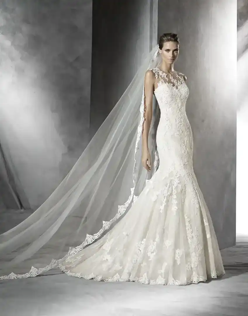 PLADIE, Robe de mariée PRONOVIAS Mâcon