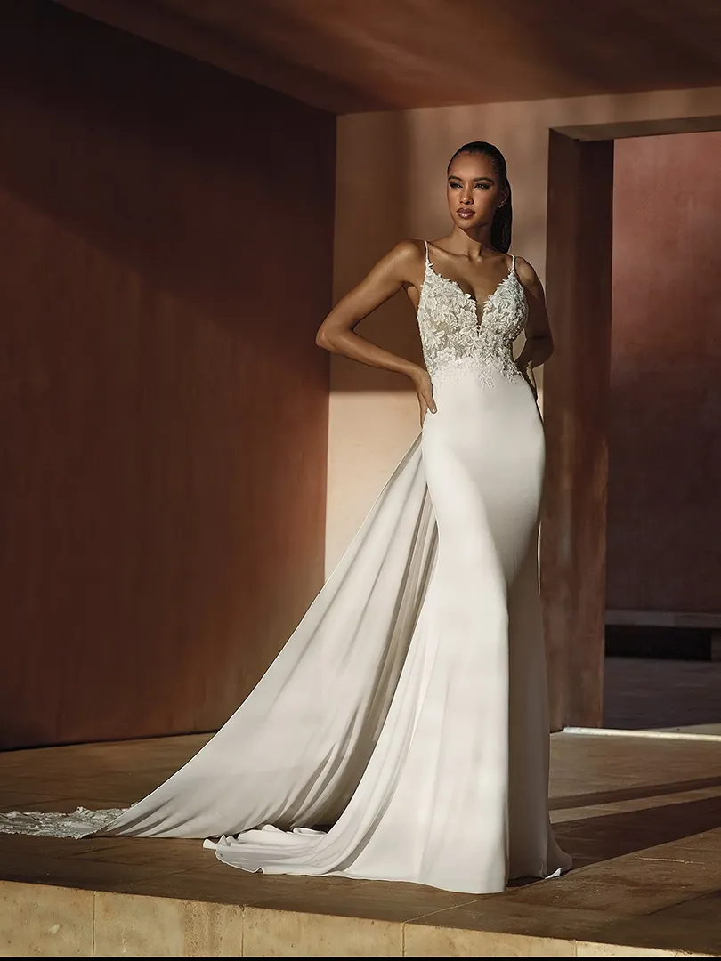 ROMAN, Robe de mariée PRONOVIAS Mâcon